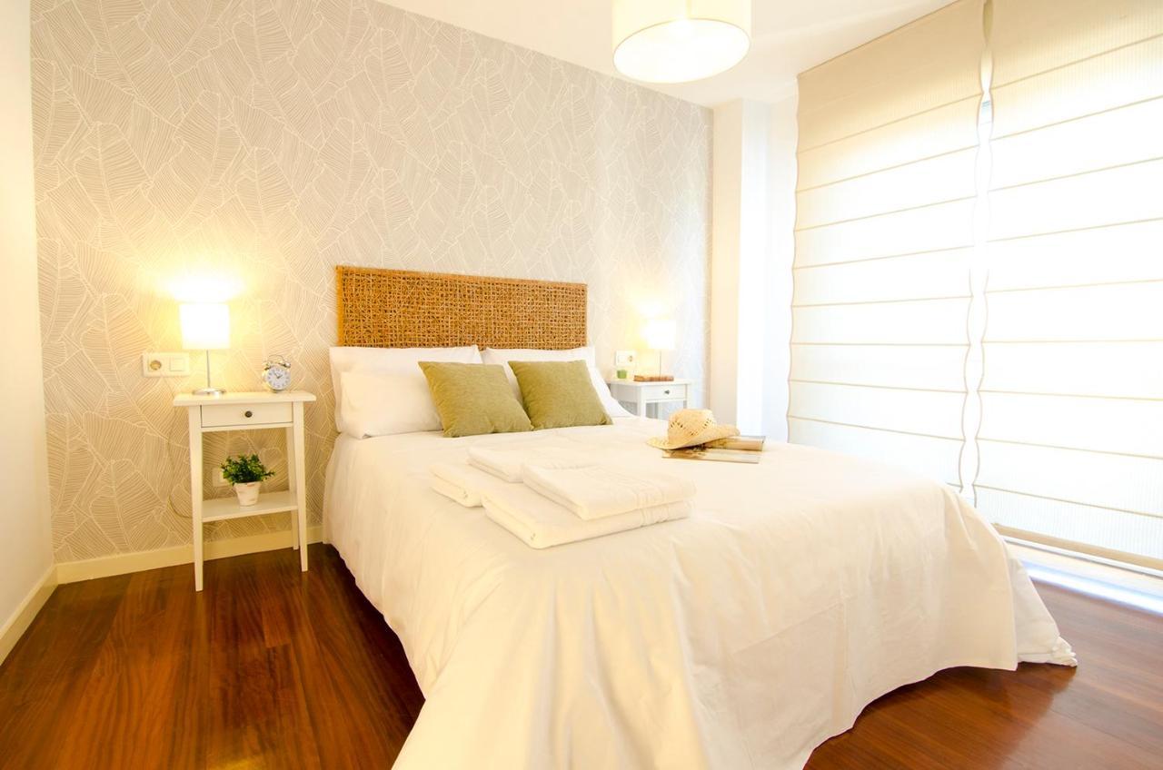 Valente Flat By Serendipia Turismo ซานติอาโก เด กอมโปสเตลา ภายนอก รูปภาพ