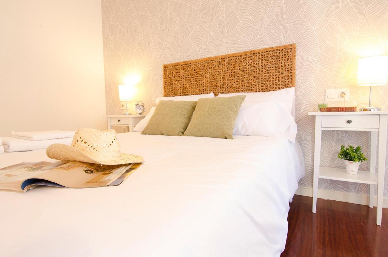 Valente Flat By Serendipia Turismo ซานติอาโก เด กอมโปสเตลา ภายนอก รูปภาพ
