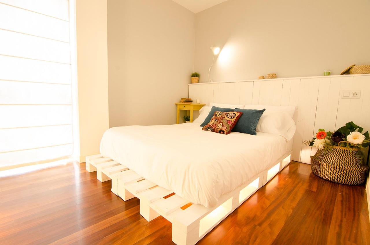 Valente Flat By Serendipia Turismo ซานติอาโก เด กอมโปสเตลา ภายนอก รูปภาพ
