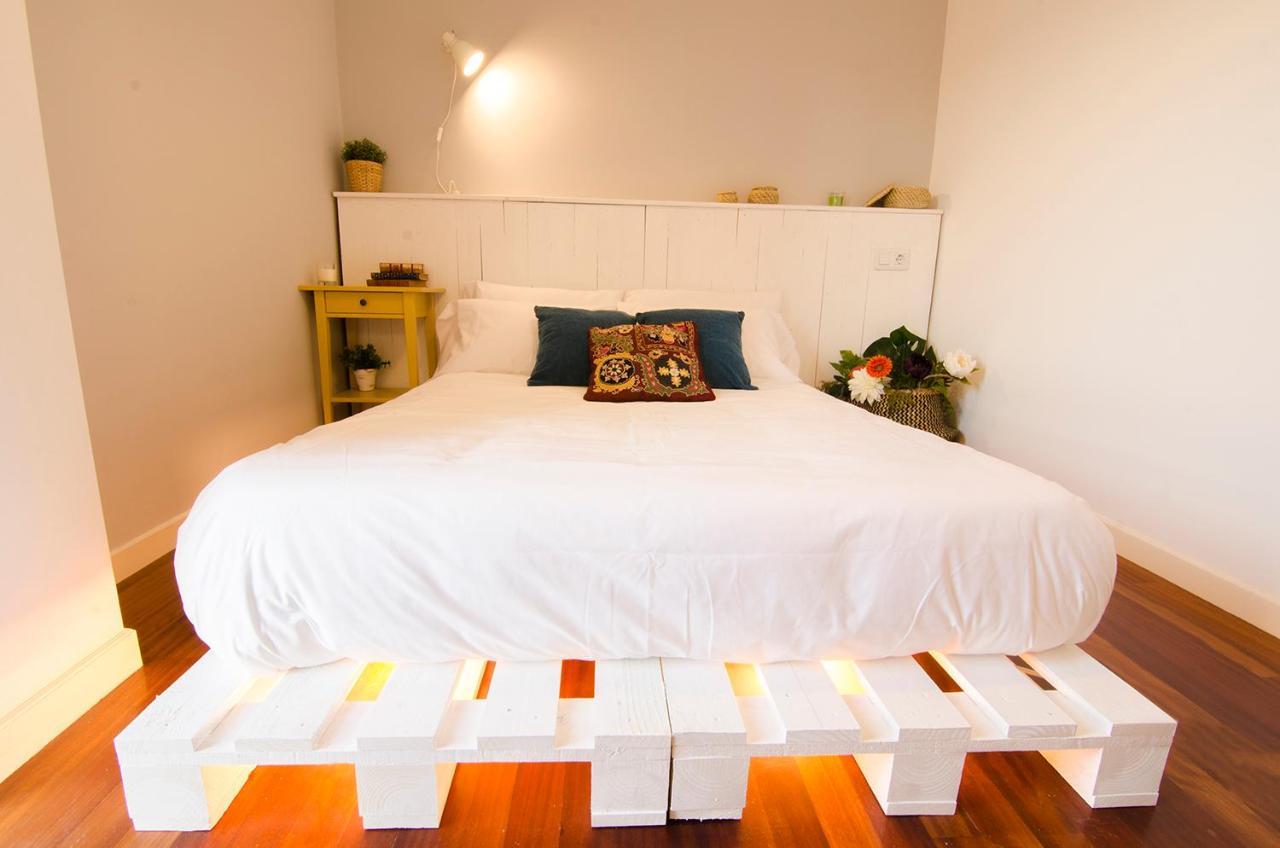 Valente Flat By Serendipia Turismo ซานติอาโก เด กอมโปสเตลา ภายนอก รูปภาพ